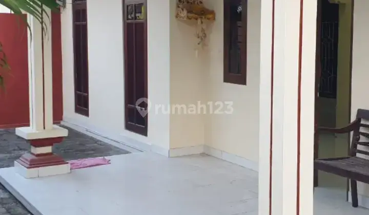 Dijual rumah asri dan lingkungan yang tenang di panjer near Renon  2