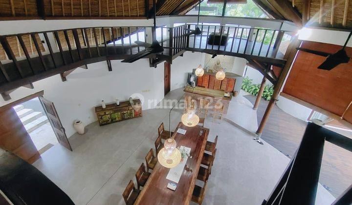 FOR SALE VILLA LUXURY DaN NyAman LOKASI PREMIUM & STRATEGIS DI CANGGU  2