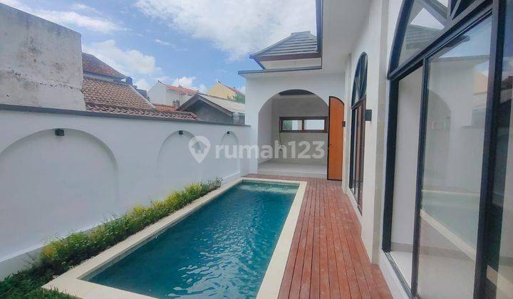 Di Sewakna Vila Baru Minimalis Stylr Mediterania di Jimbaran 1