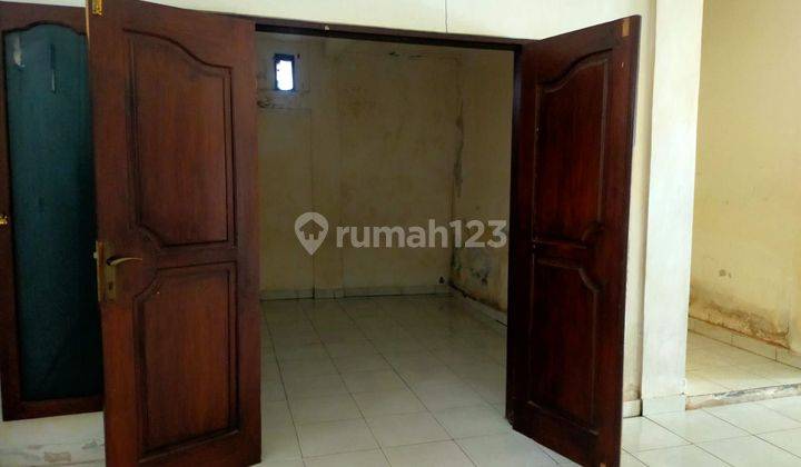 Dijual Cepat Rumah Tinggal Lokasi Strategis Batubulan  2