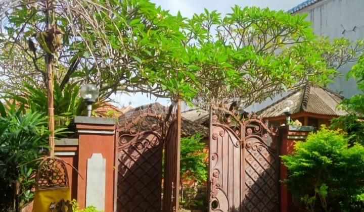 Rumah Siap Hini Dijual Murah Hitungan Tanah Saja di Gianyar