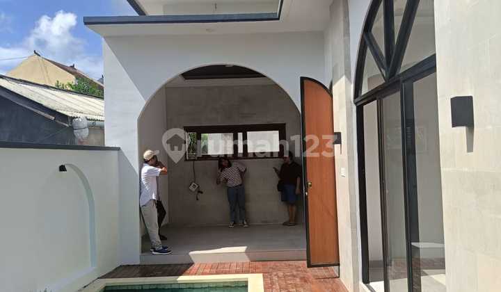 For Rent Vila Baru Minimalis & Style Mediterania Di Jimbaran  2