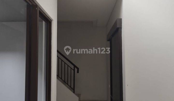 Rumah Baru Siap Huni di Perumahan Precia Eminent Bsd 2