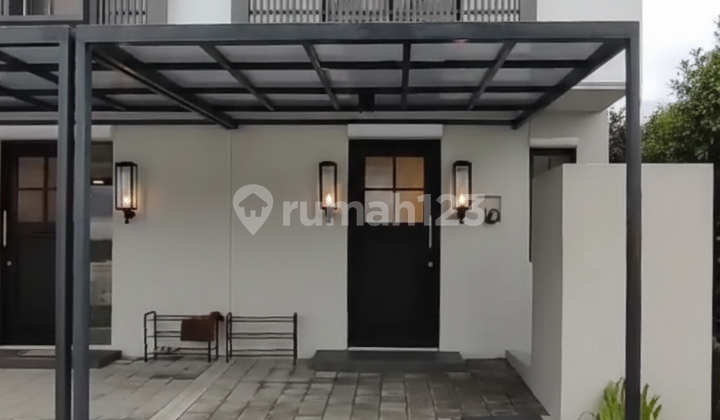 Exclusive 2-Story House & Win an Apartment Prize