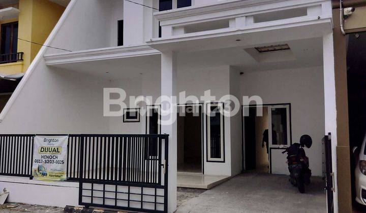 Rumah 2 lantai disewakan siap huni baru renov dekat kampus UPN Gununganyar Rungkut Surabaya 1