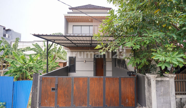 Rumah 2 Lt Bebas Banjir 10 Menit ke RS Permata Bunda Bekasi Siap Huni J25576 1