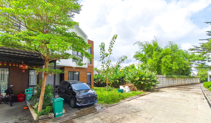 Land area 113, South-facing, 10 minutes to Kali Deres Station J-37793