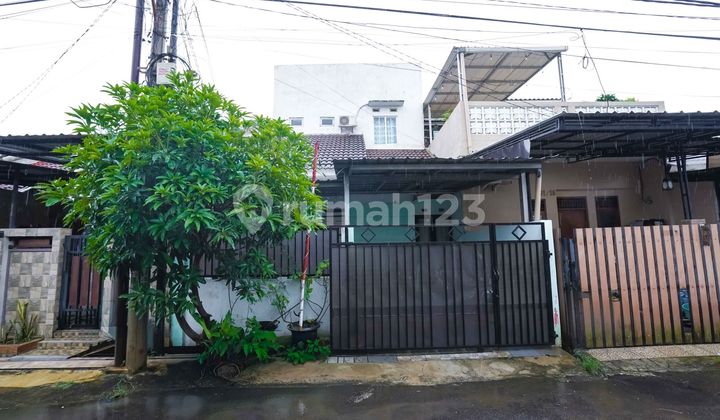 Rumah 2 Lt SHM 15 Menit ke Stasiun Depok Dibantu KPR J-34170