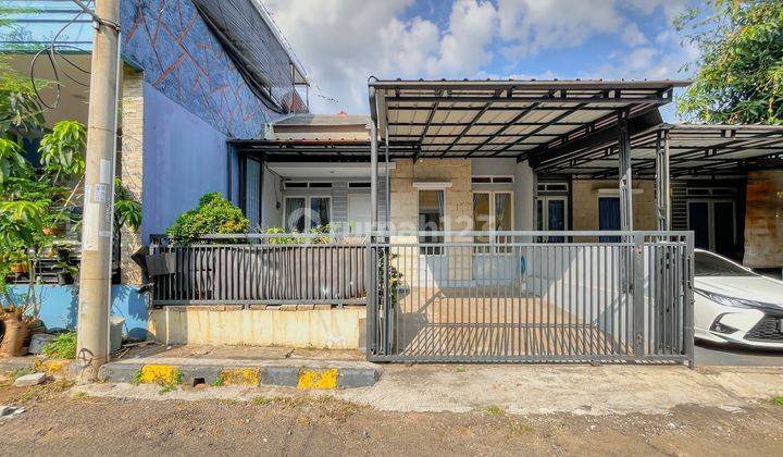 Rumah Minimalis Modern 15 Menit ke Stasiun Cibinong Siap Huni J25195 1