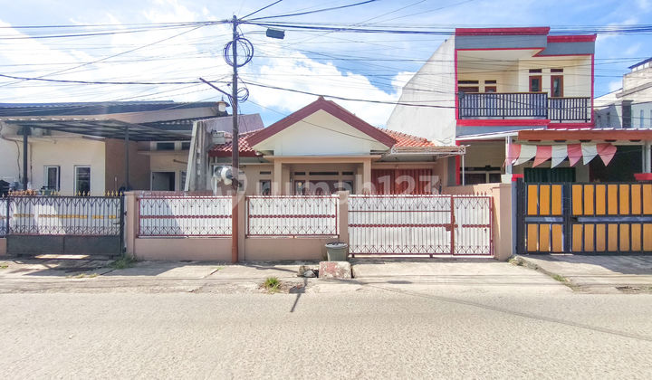 Rumah Hadap Utara LT 175 SHM Siap KPR 13 Menit ke Living Plaza Pamulang J-38527 Rumah Hadap Utara LT 175 SHM Siap KPR 13 Menit ke Living Plaza Pamulang J-38527