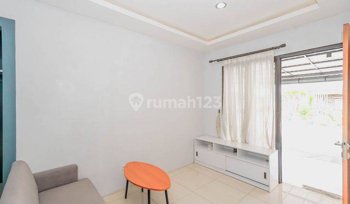 Rumah Luas 2 Carport 6 menit ke Eka Hospital Cibubur Hadap Utara Baru Renov J-28015 2