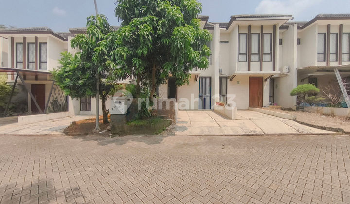 2-Story Charming House 10 Minutes to Paradise Walk Serpong Mall with KPR Assistance J40328 2-Story Charming House 10 Minutes to Paradise Walk Serpong Mall with KPR Assistance J40328