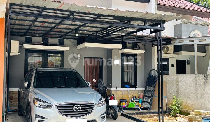 Rumah Strategis 15 Menit ke Grand Mall Cimanggis Hadap Selatan J33565