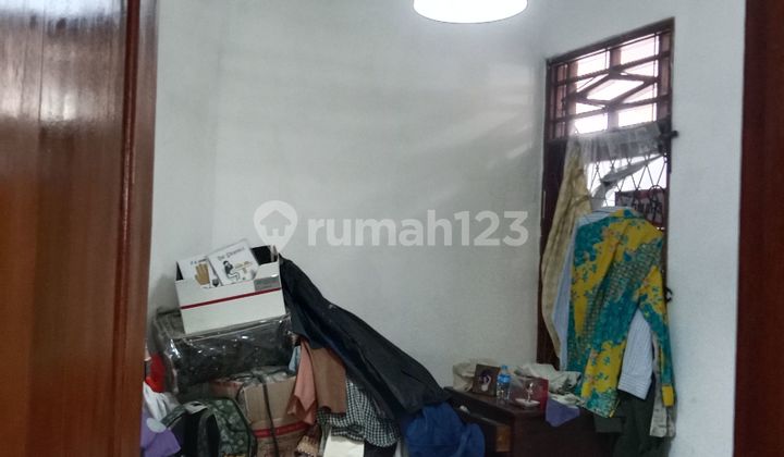 Rumah Luas 4 Kamar 15 menit ke Stasiun Cilebut Hadap Selatan J38493 2