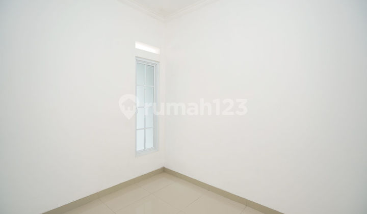 Rumah Bebas Banjir Living World Grand Wisata Bekasi Siap Huni J27280 2