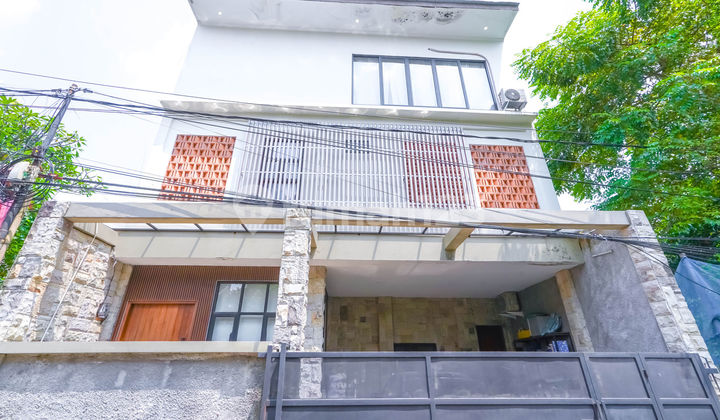 Rumah Luas 5 Kamar 11 Menit ke Gerbang Tol Ciputat 2 Dibantu KPR J32094