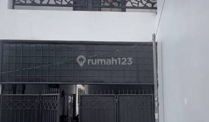 Rumah 5 Kamar Tidur Hadap Selatan 9 Menit ke Mall BTM Bogor Siap KPR J-28301 1