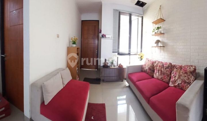 Rumah 2 Lt Asri 10 Menit ke Mall Paradise Walk Serpong Dibantu KPR J40328 2