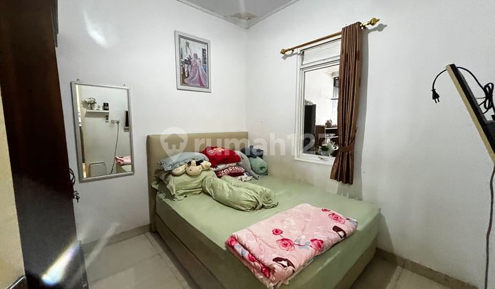 Land 138 Well-maintained House 10 Minutes to Permata Hospital Pamulang Facing North J42115 2