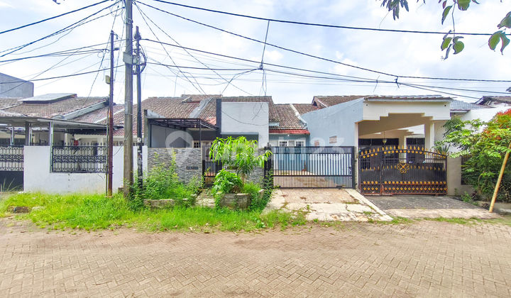 Rumah 10 Menit ke Rs. Sari Asih Ciledug Luas SHM Siap KPR J-24311
