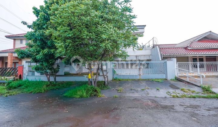 Spacious 4 Bedroom House 15 Minutes to Krukut 2 Toll Gate J-30524 Spacious 4 Bedroom House 15 Minutes to Krukut 2 Toll Gate J-30524