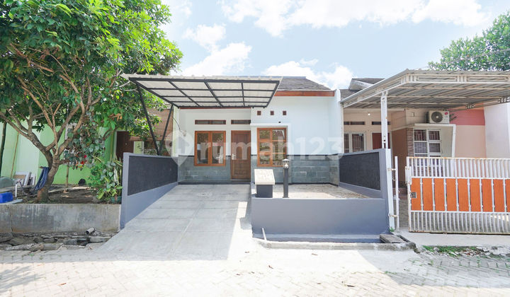 Rumah Cantik Idaman 15 Menit ke Terminal Sawangan Dibantu KPR J24640