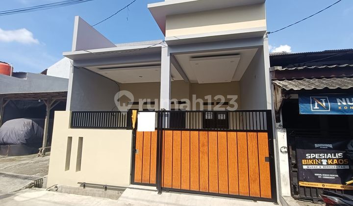 Rumah SHM 10 menit ke Plaza Taman Harapan Baru Dibantu KPR J32211 1