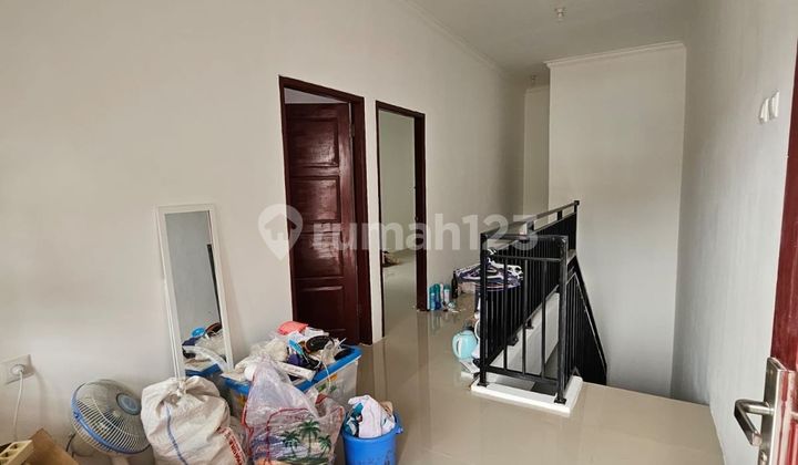 Rumah SHM 2 Lantai 7 Menit ke RSIA Selasih Medika Bebas Banjir J38591 2