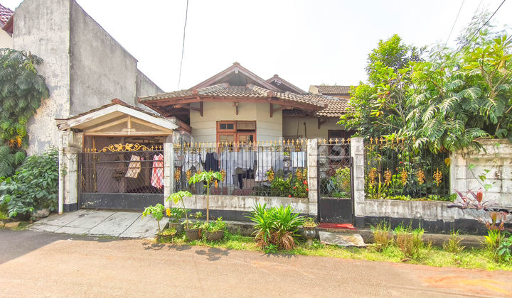 Rumah Strategis 10 Menit ke Terminal Lebak Bulus Luas 1 Lt Bisa KPR J-30974