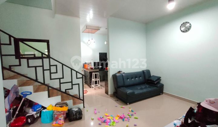 Rumah 4 KT Akses Dekat Terminal Pondok Cabe SHM Hadap Timur J29341 2
