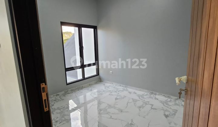 Rumah LB 108 Hadap Timur 15 menit ke Summarecon Mall Bekasi J-37600 2