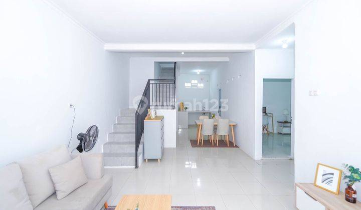 Rumah 3 KT Free Renov 10 menit ke RS Citra Medika Dibantu KPR J26853 2