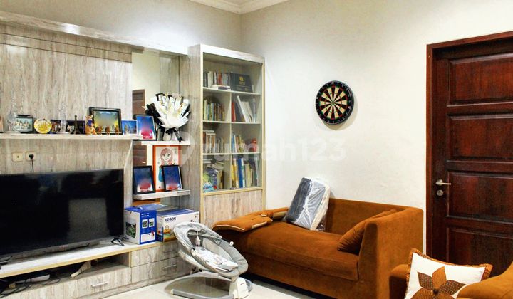 Spacious 3 BR House 15 Minutes to Cibubur 2 Toll Gate, Assisted with Mortgage J18185 2