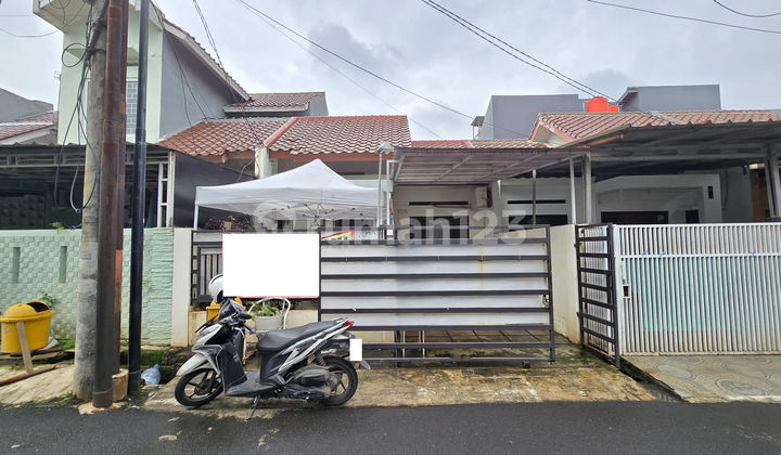 Rumah Bebas Banjir 15 Menit ke Gerbang Tol Joglo 1 Hadap Utara J42406 Rumah Bebas Banjir 15 Menit ke Gerbang Tol Joglo 1 Hadap Utara J42406