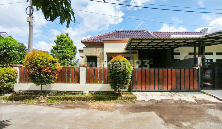 Rumah SHM Luas di Bogor 7 Menit ke Rs Hermina Dibantu KPR J39384 Rumah SHM Luas di Bogor 7 Menit ke Rs Hermina Dibantu KPR J39384