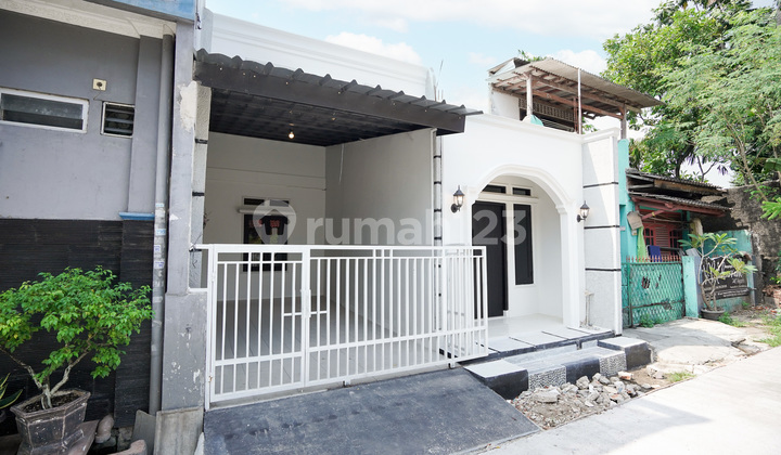 14 Minutes to Plaza Metropolitan House, Ready to Occupancy, Assisted by KPR J-36768