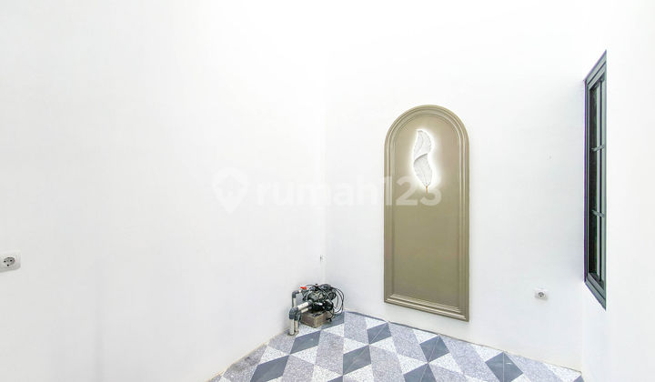 Rumah Cantik 2 Lantai 10 Menit ke Rs Sari Asih Ciledug Hadap Utara J33470 2
