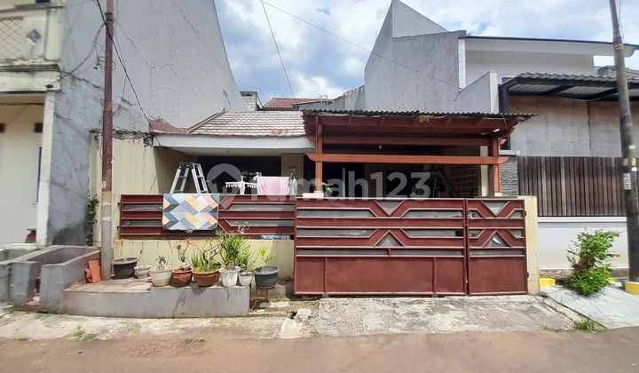 Rumah 3 Kamar 10 Menit ke Gerbang Tol Kukusan 3 Dibantu KPR J39268