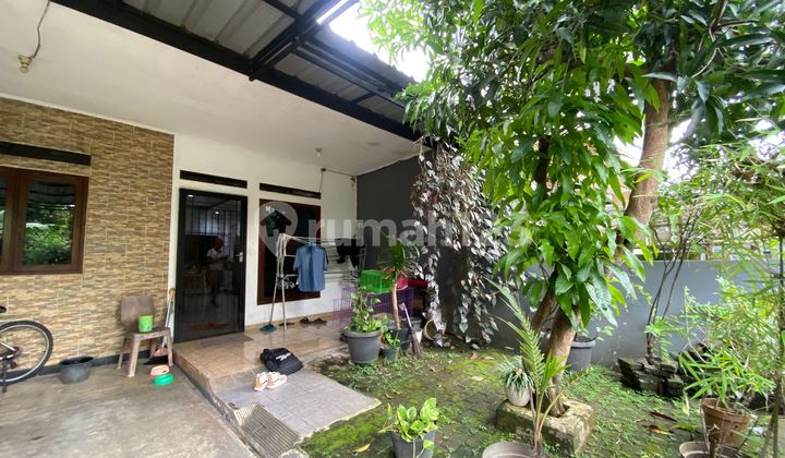 Rumah 1 Lt 15 18 Menit ke Living World Kota Wisata Hadap Utara J35124 2