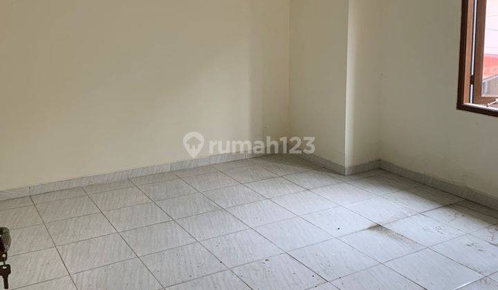 Rumah Hook 2 Lt Hadap Utara 10 Menit ke RSUD Cibinong Dibantu KPR J15652 2