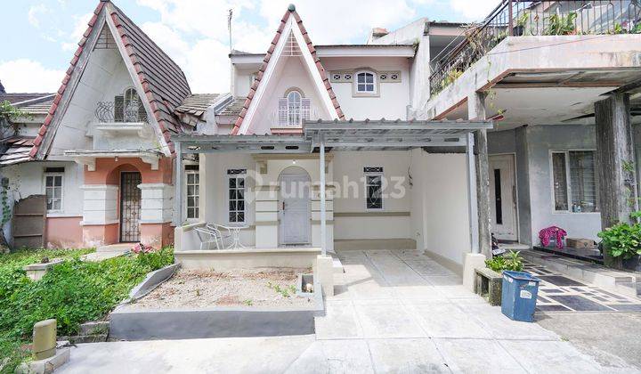 Rumah SHM 2 Lt Cantik Semi Furnished 10 menit ke Stasiun Bojong Gede Free Renovasi J17835 1