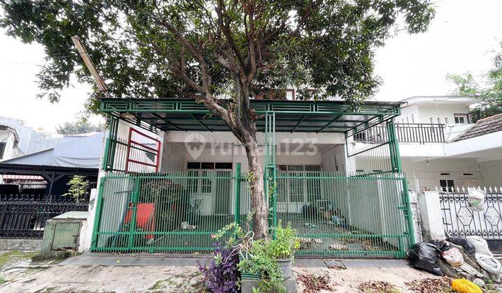 Rumah SHM LT 140 Hadap Timur 15 Menit ke Stasiun Kebayoran Jaksel Bisa KPR J12486 1