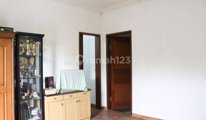 Rumah SHM LT 140 Hadap Timur 15 Menit ke Stasiun Kebayoran Jaksel Bisa KPR J12486 2