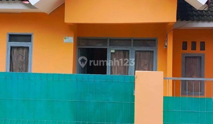 Rumah Minimalis 15 Menit ke Stasiun Cibinong LT 96 Dibantu KPR J19058