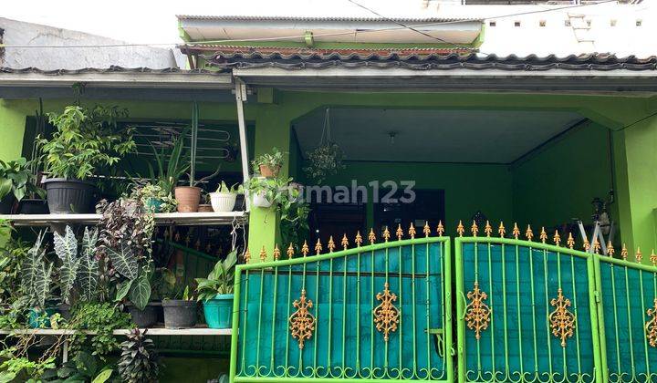 Rumah Strategis SHM Bisa KPR 10 menit ke Stasiun Bojong Gede Harga Nego J16982 1