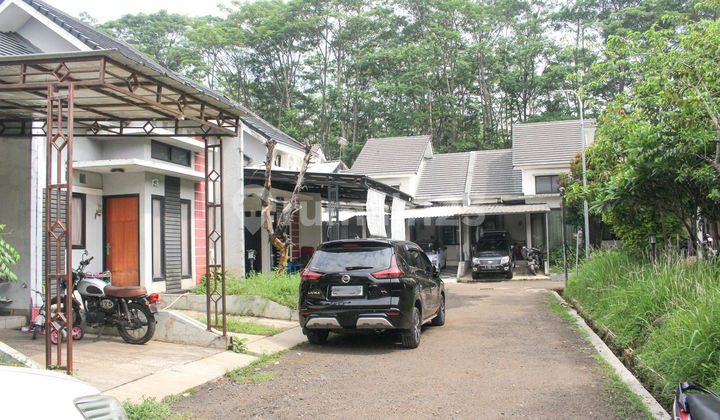 Strategic SHM House 5 Minutes to East Depok Hospital Ready to Occupy J16709 2