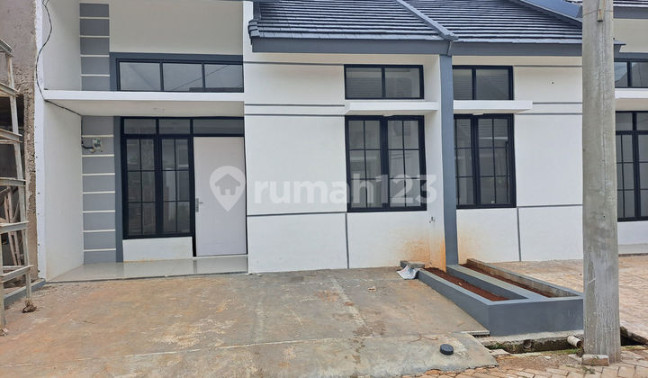 Rumah Hadap Timur 15 Mnt ke Mall Paradise Walk Serpong J-36076 1