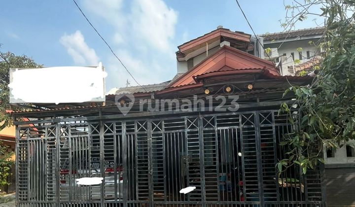 Strategic House 10 Minutes to Tiara Hospital Bekasi 2 Floors Assisted with Home Ownership Credit J39707