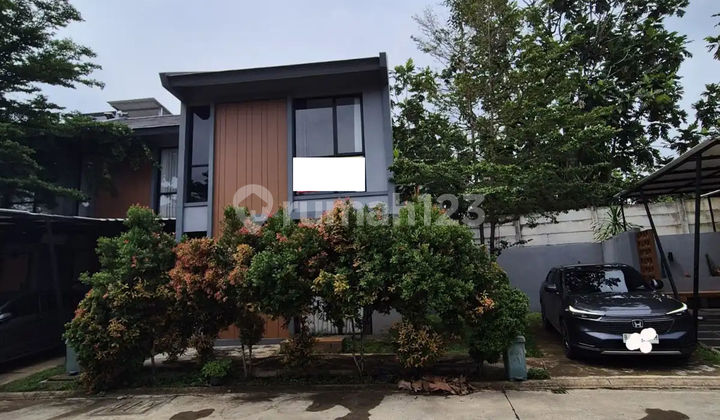 2-Story House Facing South, 12 Minutes to Supermal Karawaci, Ready for KPR J-37023