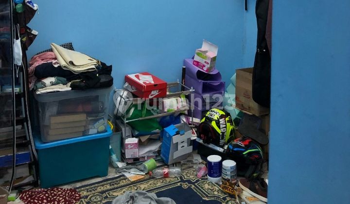 Rumah Luas 3 Lt 2 menit ke Living Plaza Pamulang SHM Hadap Timur J17535 2